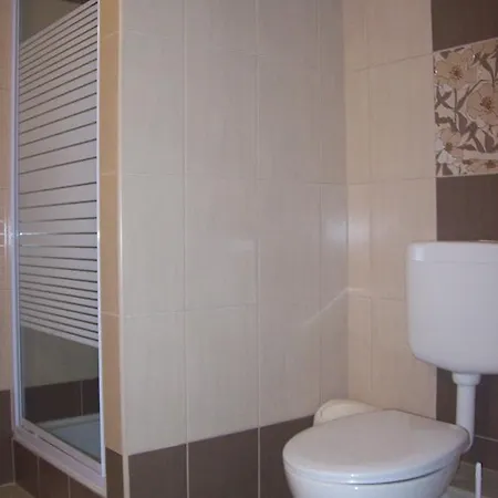 Napfeny Vendeglo Es Szallashely Guest house