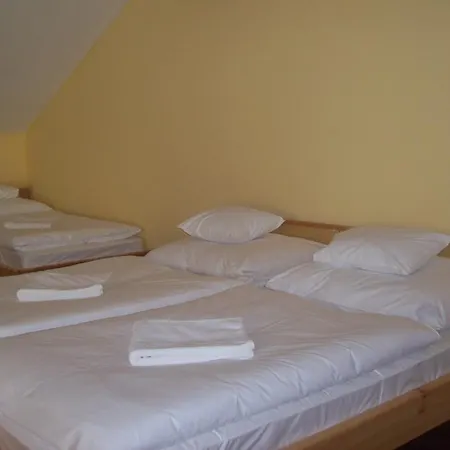Guest house Napfeny Vendeglo Es Szallashely