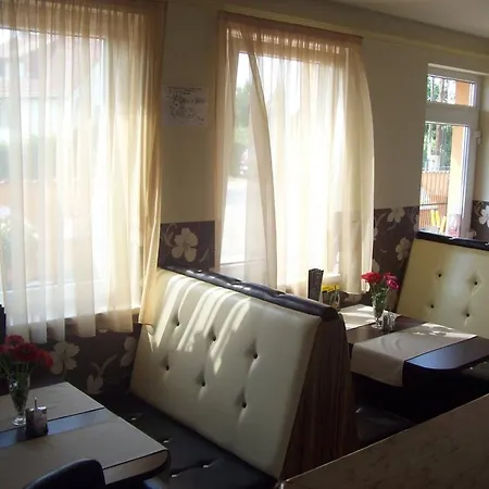 Guest house Napfeny Vendeglo Es Szallashely Hajdusamson